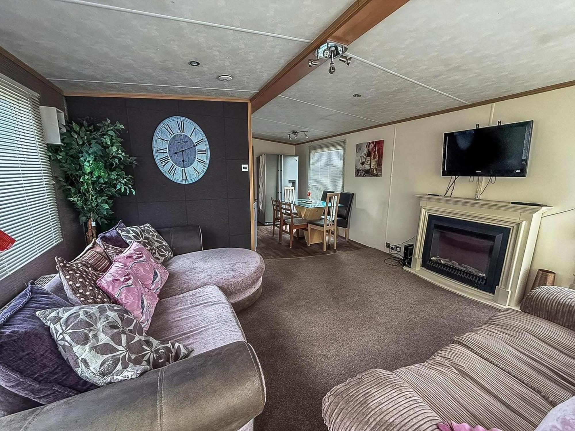 6 Berth Caravan For Hire At Seawick Holiday Park In Clacton-On-Sea Ref 27049Sw Екстер'єр фото